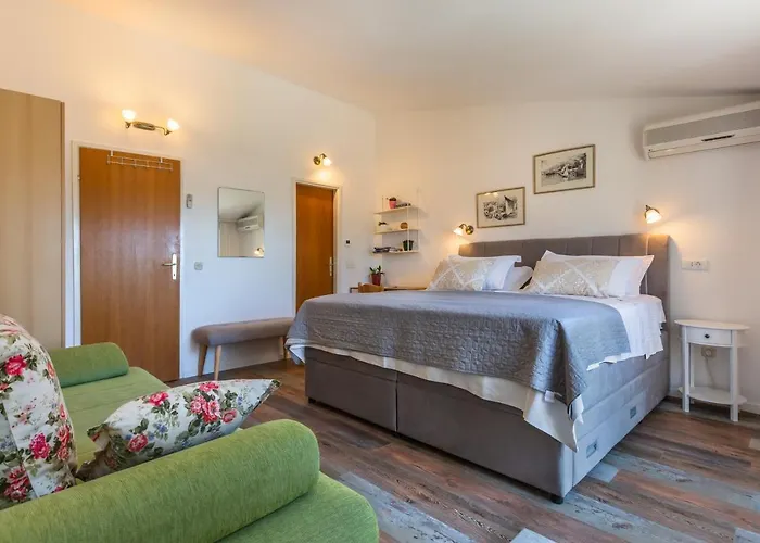 Apartment Mateljak Makarska