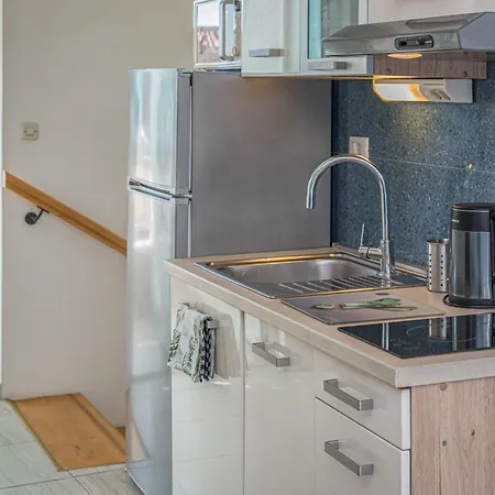 Mateljak マカルスカ