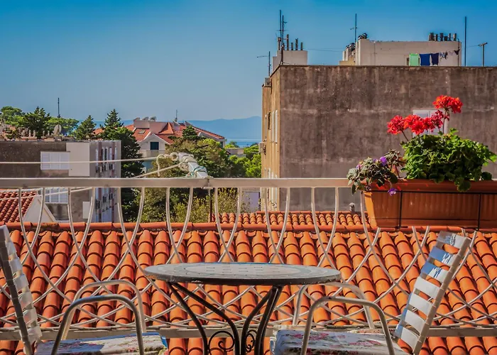 Mateljak Daire Makarska